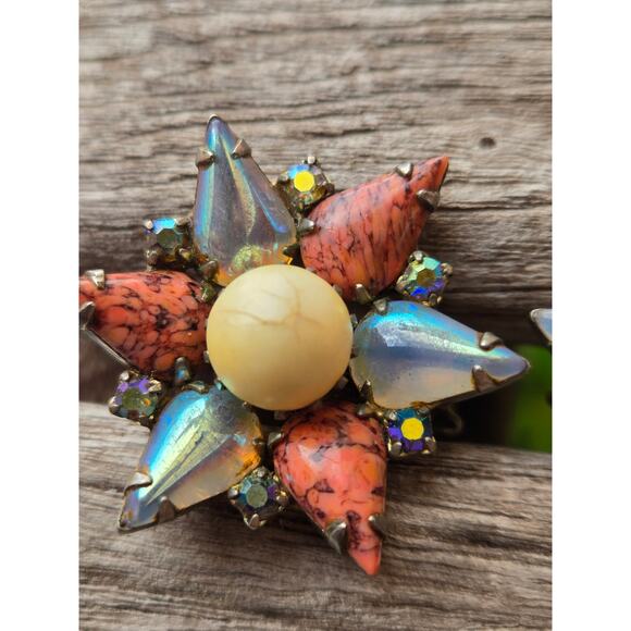 Vintage 1950's HOBE Hobé Star Shaped Faux Pearl & Art Glass Clip On Earrings - Picture 9 of 10